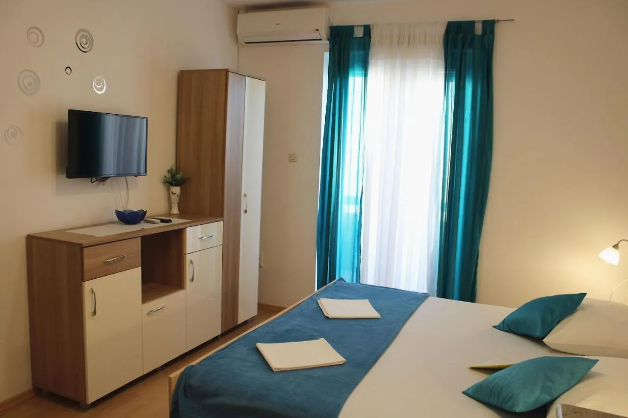 Apartments Luna Pag Town